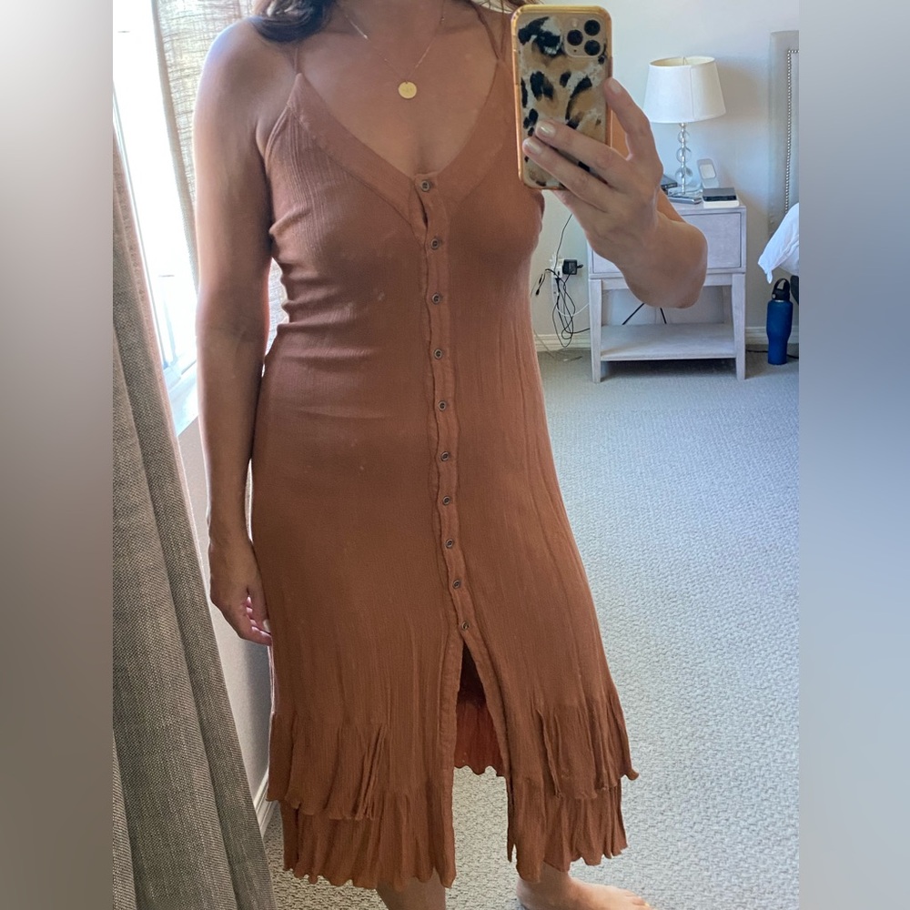 Wishlist Terracotta Button-Down Midi Dress